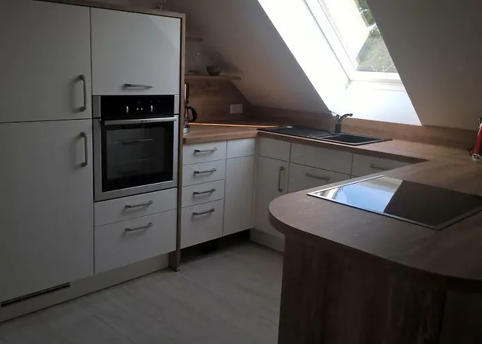 A&c Bergen アパート ルッカウ